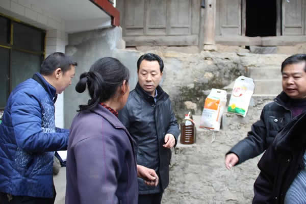 隴運集團(tuán)公司開展春節(jié)前走訪幫扶慰問活動