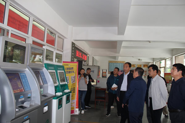 市安委辦主任、安監(jiān)局局長李永宏一行到隴運集團(tuán)公司檢查指導(dǎo)工作