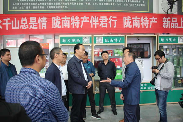 市安委辦主任、安監(jiān)局局長李永宏一行到隴運集團(tuán)公司檢查指導(dǎo)工作